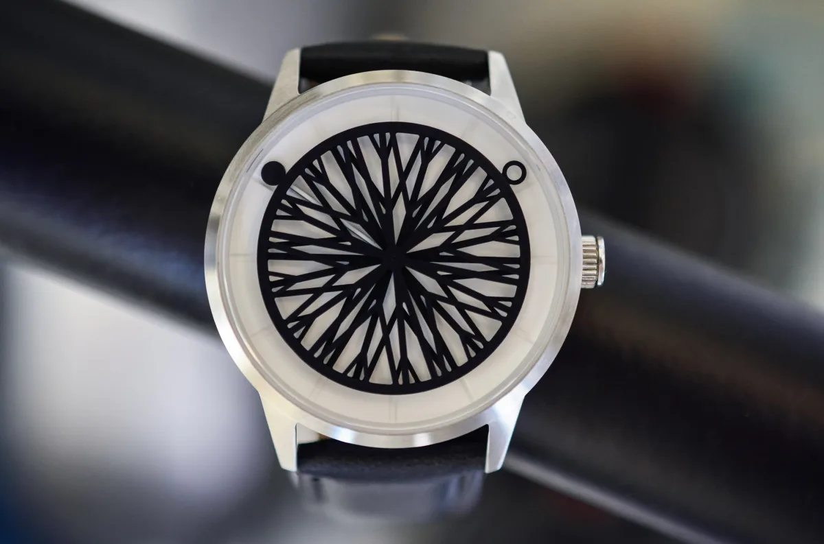 Humism Rhizome watch case side view showing stainless steel