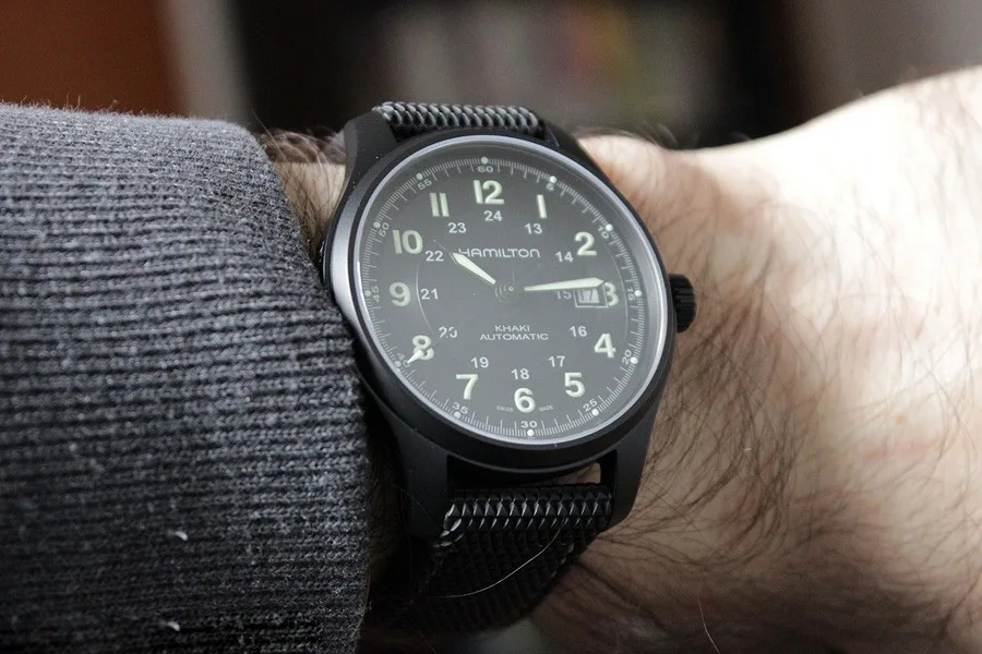 Hamilton Khaki Field HML-H70575733 with black coating