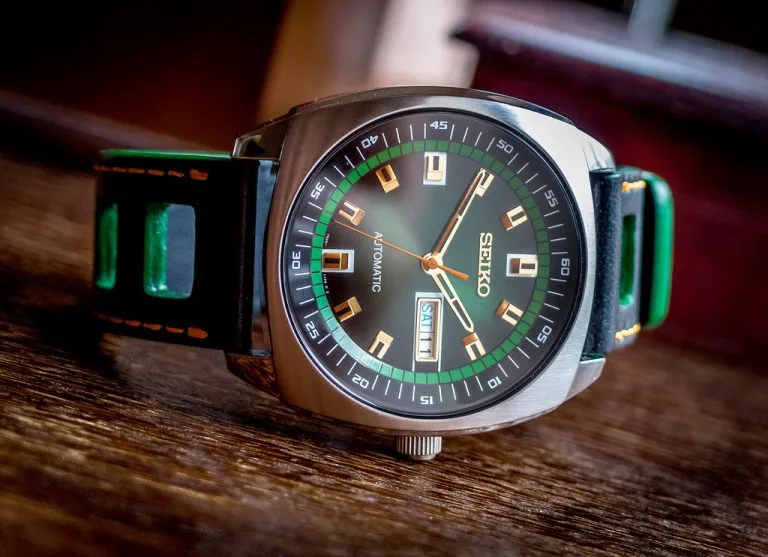 Seiko Recraft SNKM97 retro watch with green dial