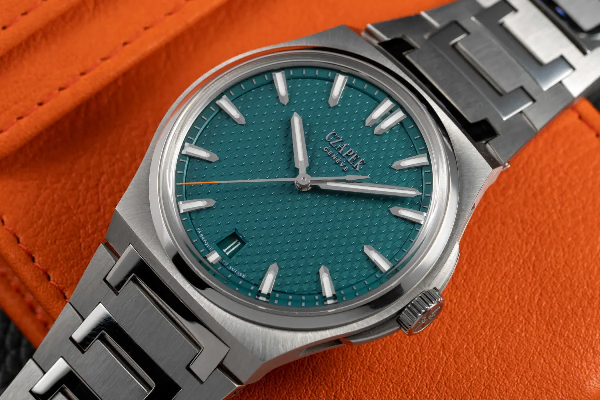 Detailed view of the Czapek Viridian Green dial