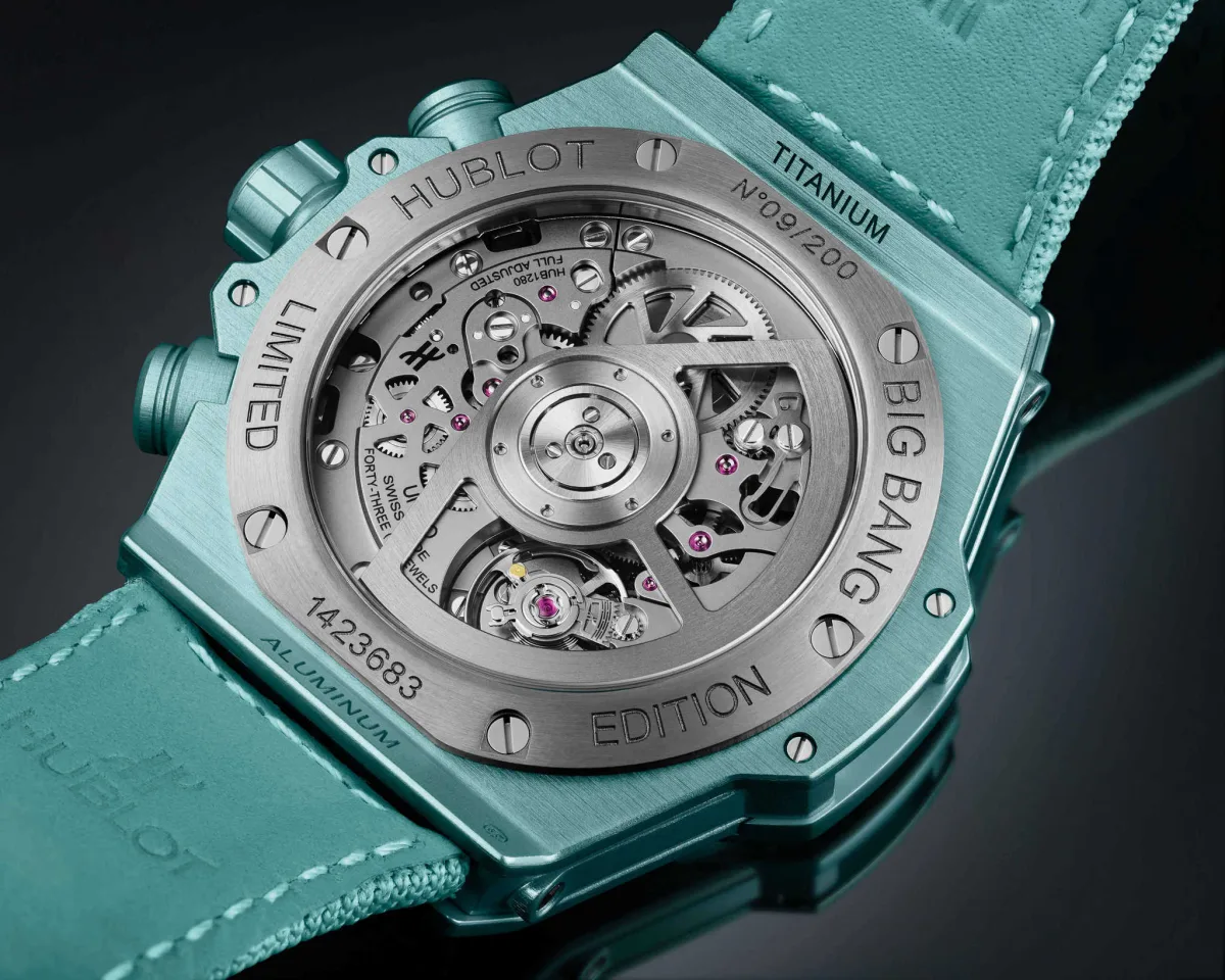 Hublot Big Bang Unico showing strap and buckle details