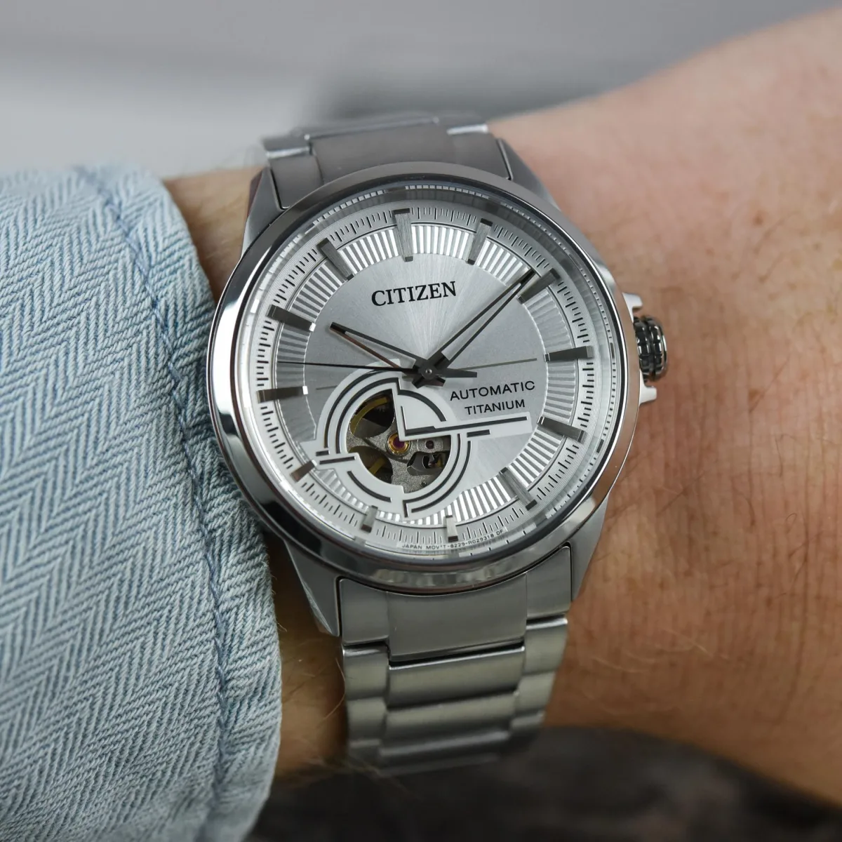 Citizen NH9120 watch with polished bezel and matte bracelet