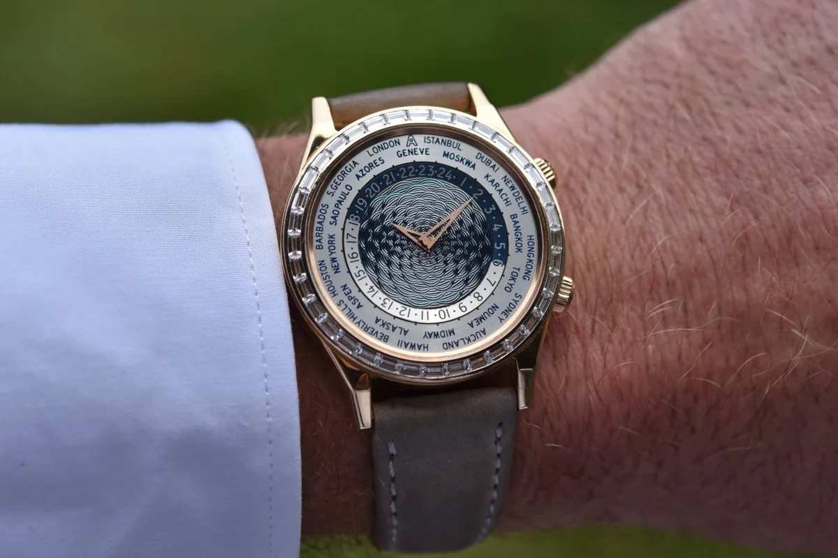 Andersen Tempus Terrae watch case back