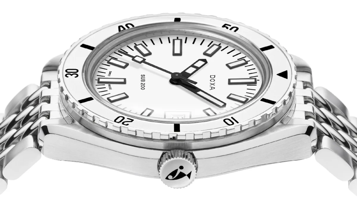 Back view of Doxa Sub 200 Whitepearl showing movement