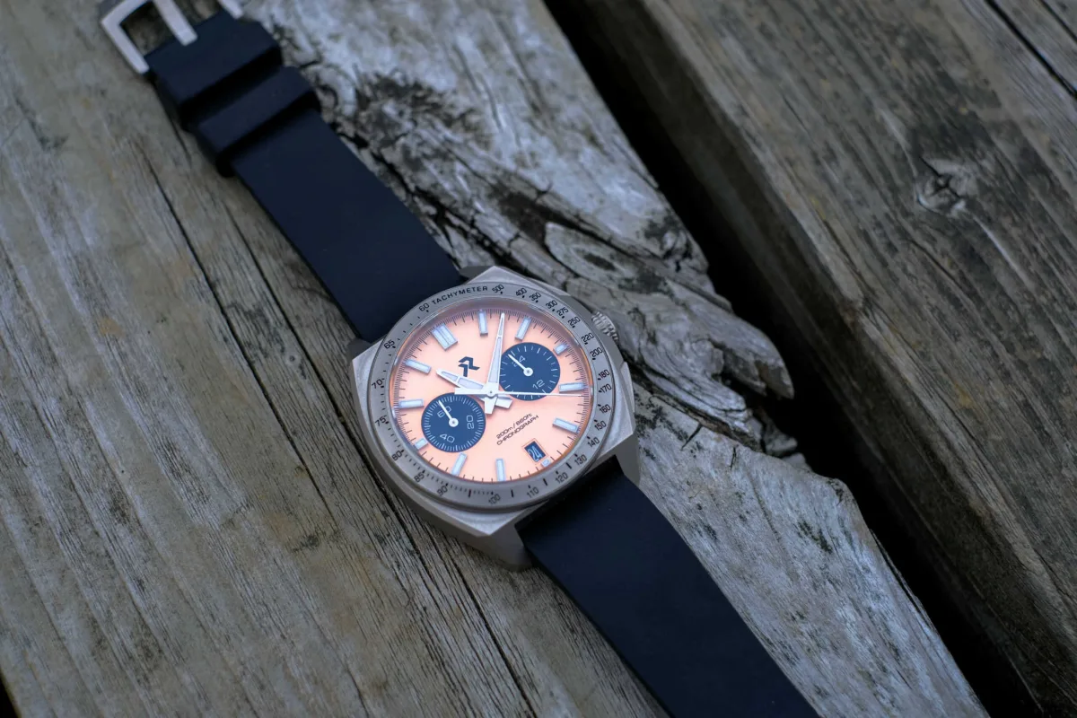 Sub-dials and date window on the RZE Valour watch