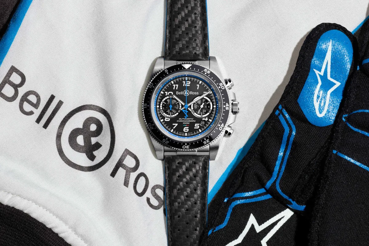 Bell & Ross BR V3-94 Alpine F1 Team A521 watch with blue and black design