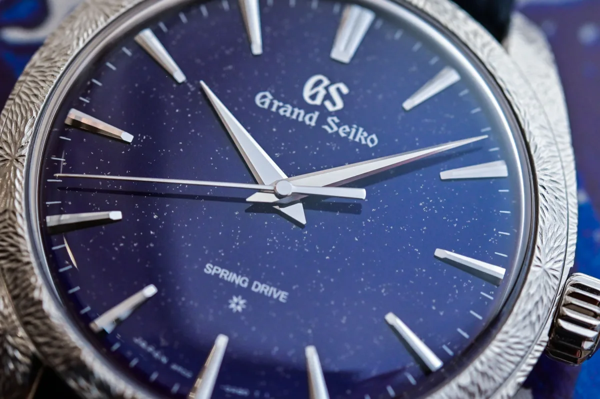 Starry blue dial of the Grand Seiko SBGZ007