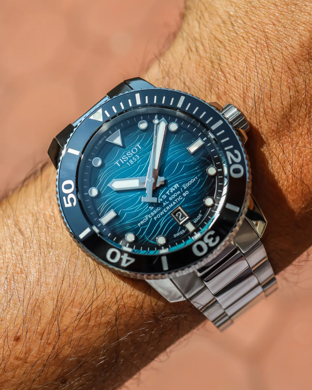 Color variations of the Tissot Seastar 2000 dial