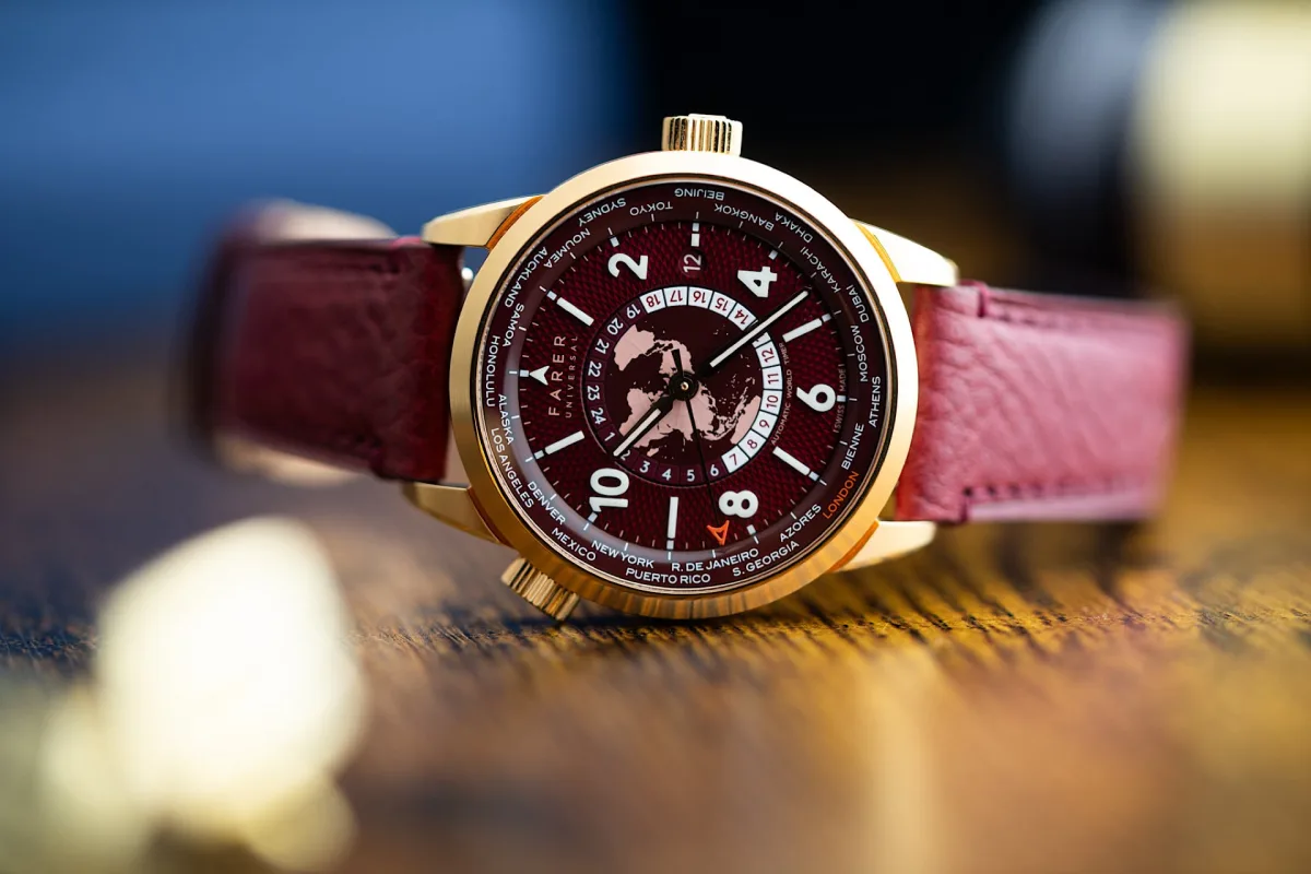 Close-up of Thorne Gold watch dial with Lumicast markers