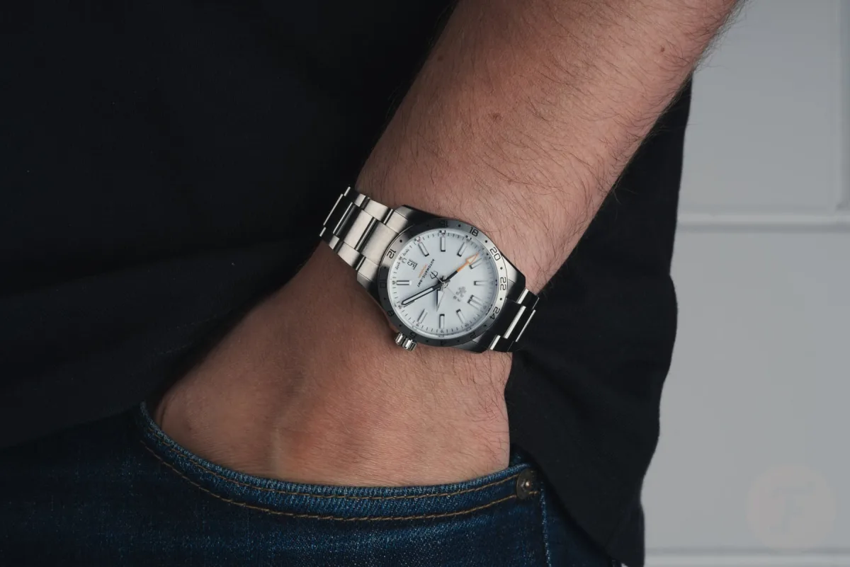 Christopher Ward C63 Sealander GMT watch front view