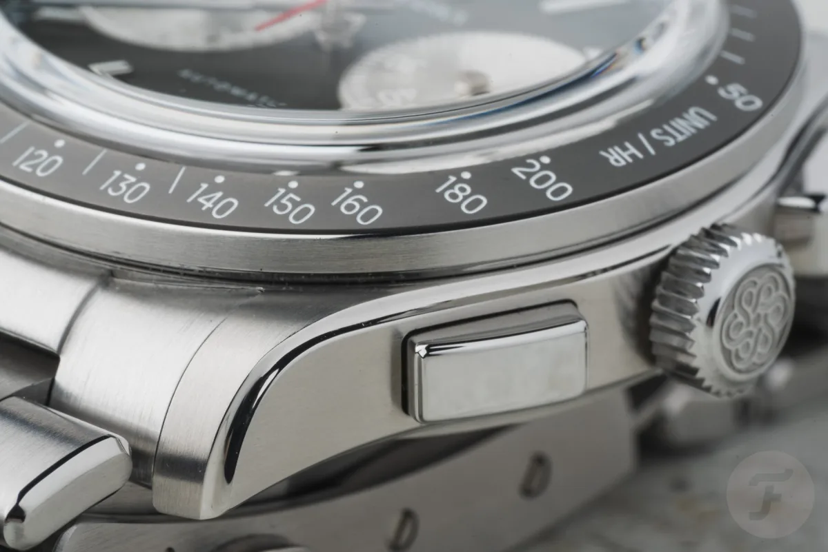 New flat-link bracelet of Traska Chronograph