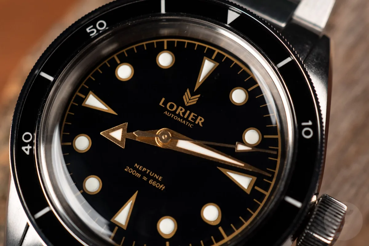 Legendary square watches
