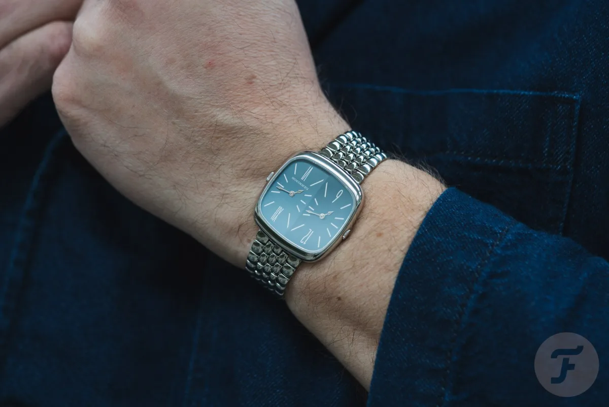 Side view of Dennison ALD Dual Time 'Shades'