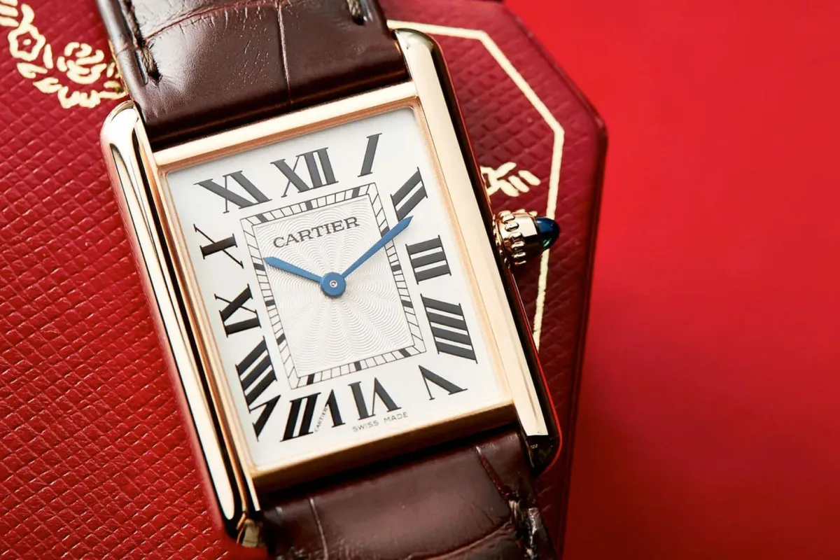 Cartier Tank Louis Cartier rose gold watch