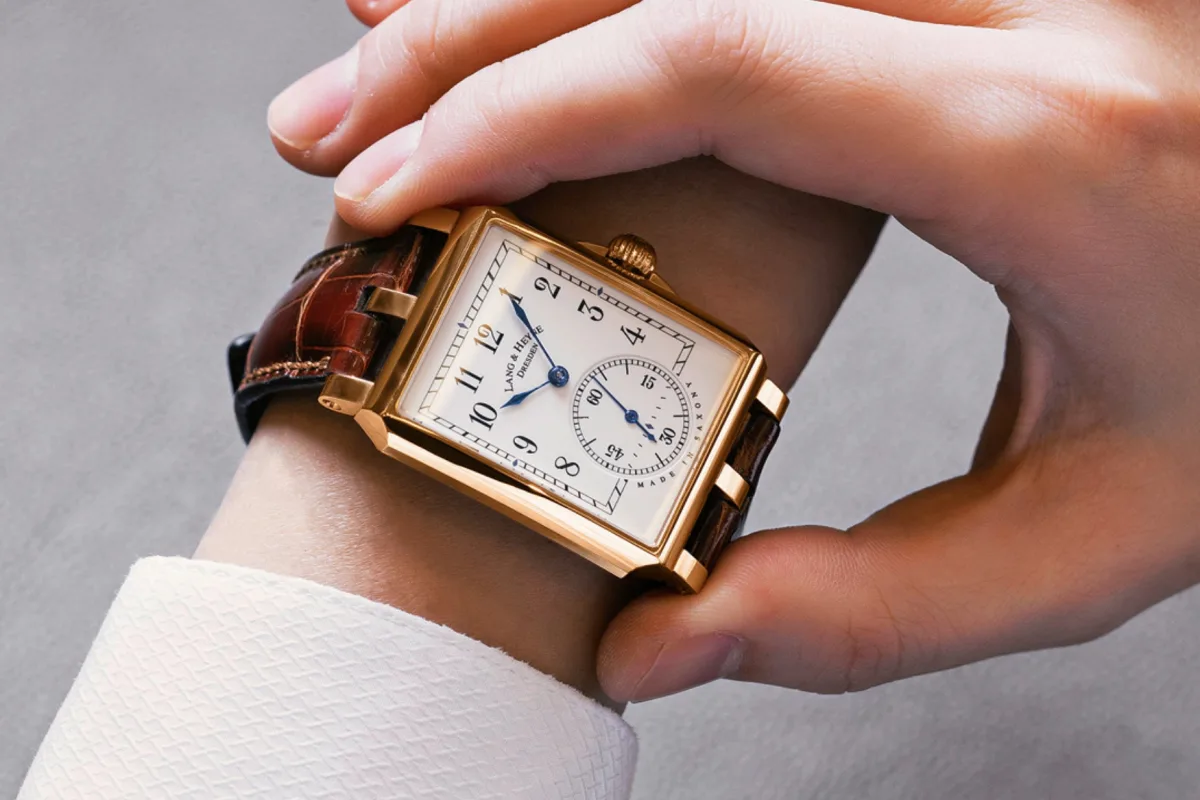 Lang & Heyne Georg watch with caliber VIII