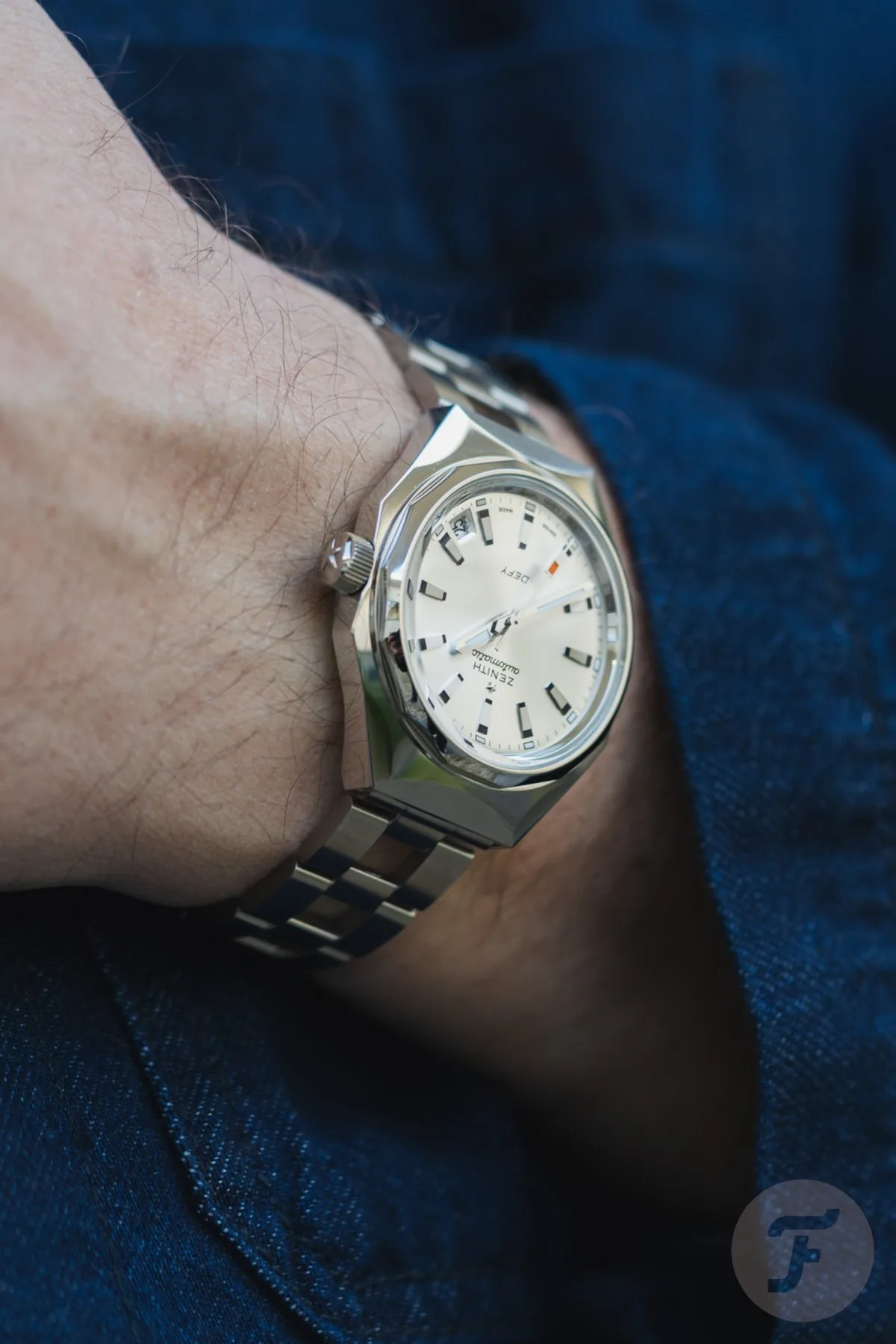 Unique design elements of Zenith Defy Revival A3643