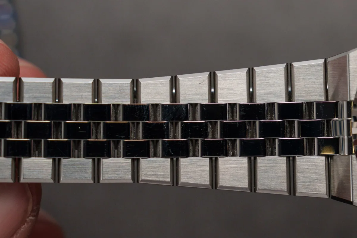 Close-up of Rolex Land-Dweller 36 bracelet finish