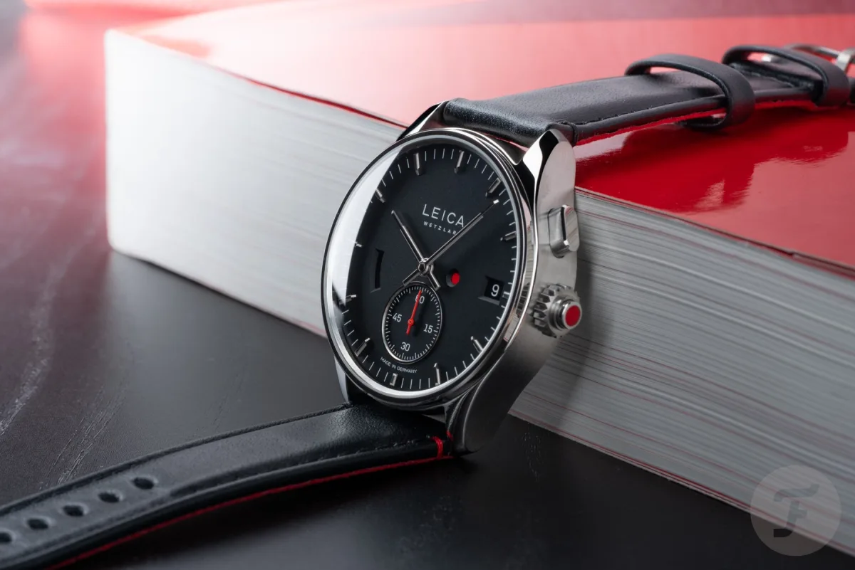 Leica ZM 1 and ZM 2 watches with a Leica camera