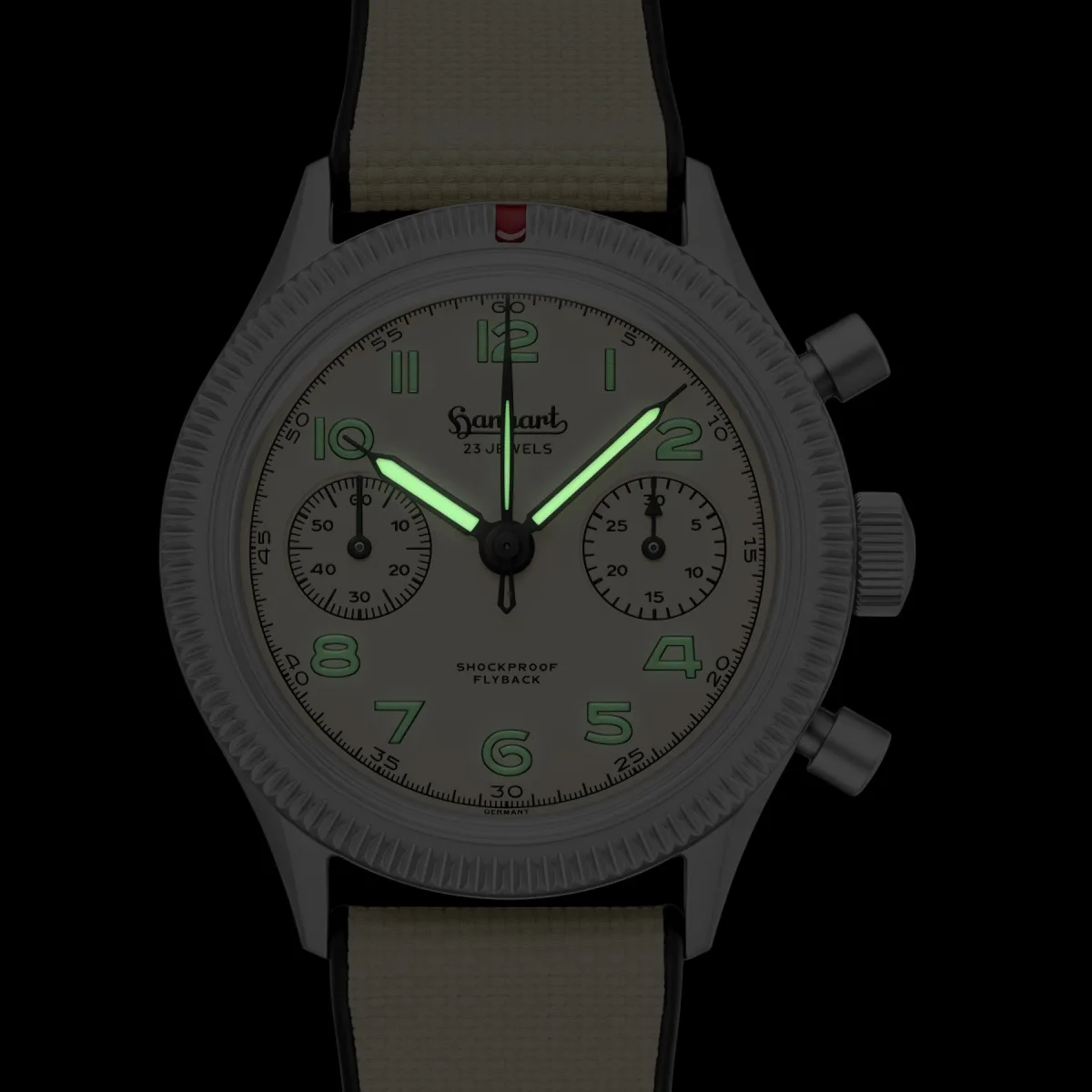 Dial of the Hanhart 417 Ti Desert Pilot inspired by desert landscapes