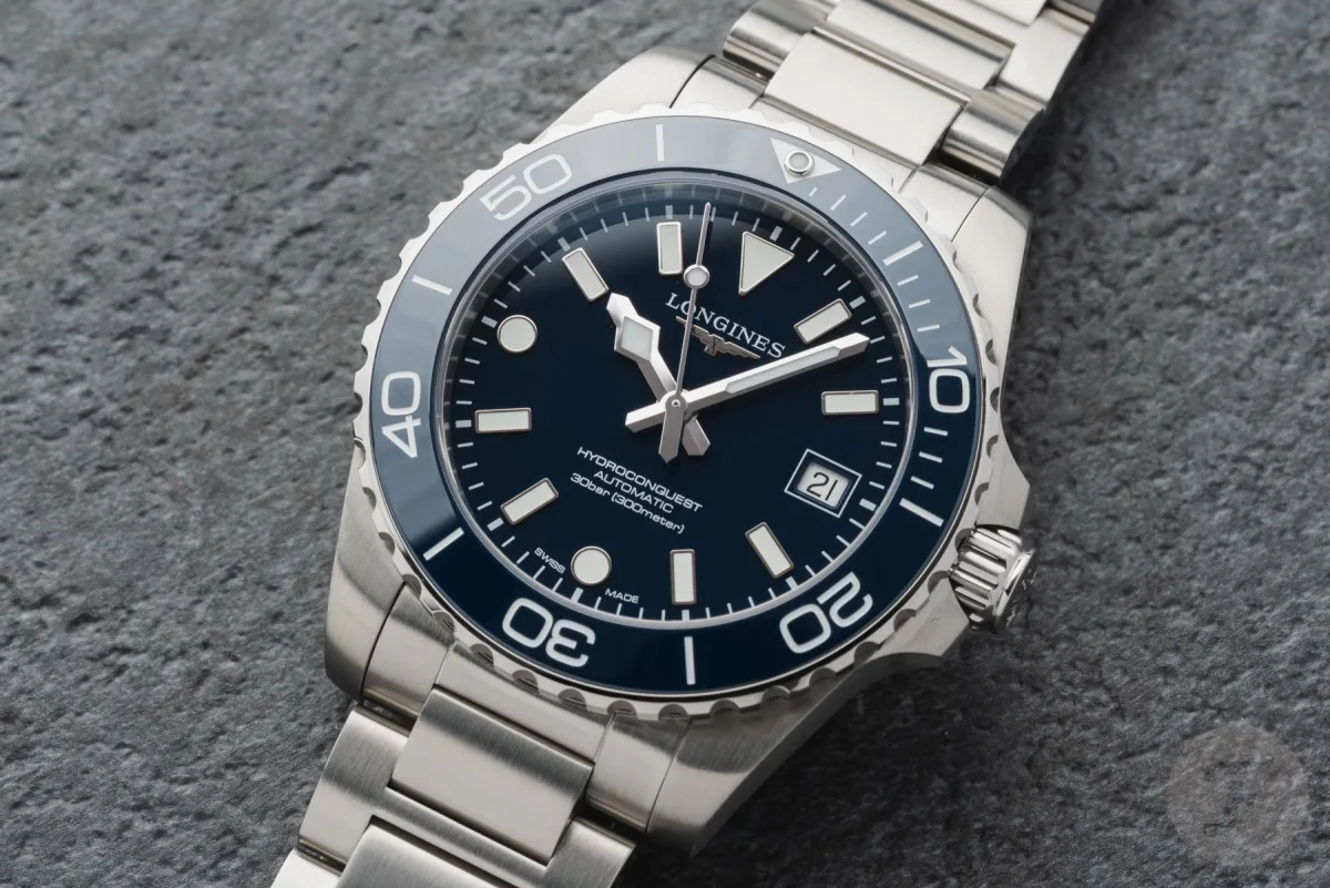 Longines Hydroconquest with dark blue dial and H-link bracelet