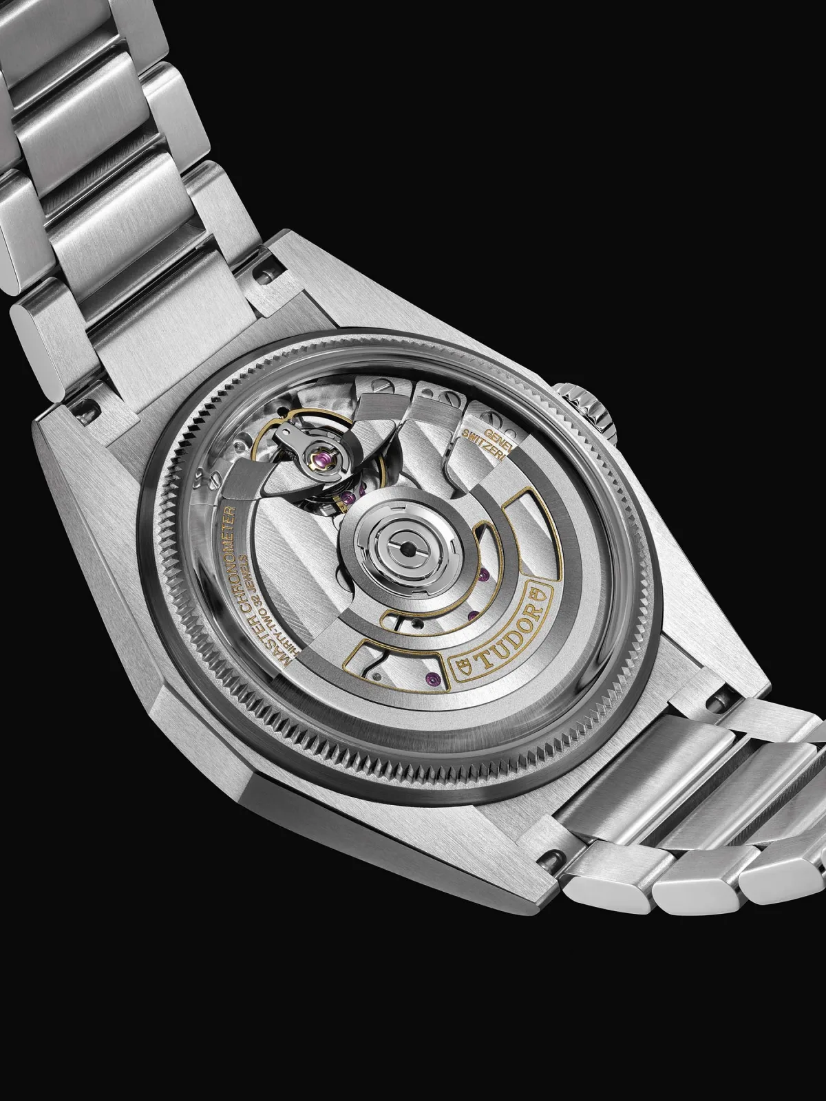 Tudor MT5662-2U caliber visible through case back