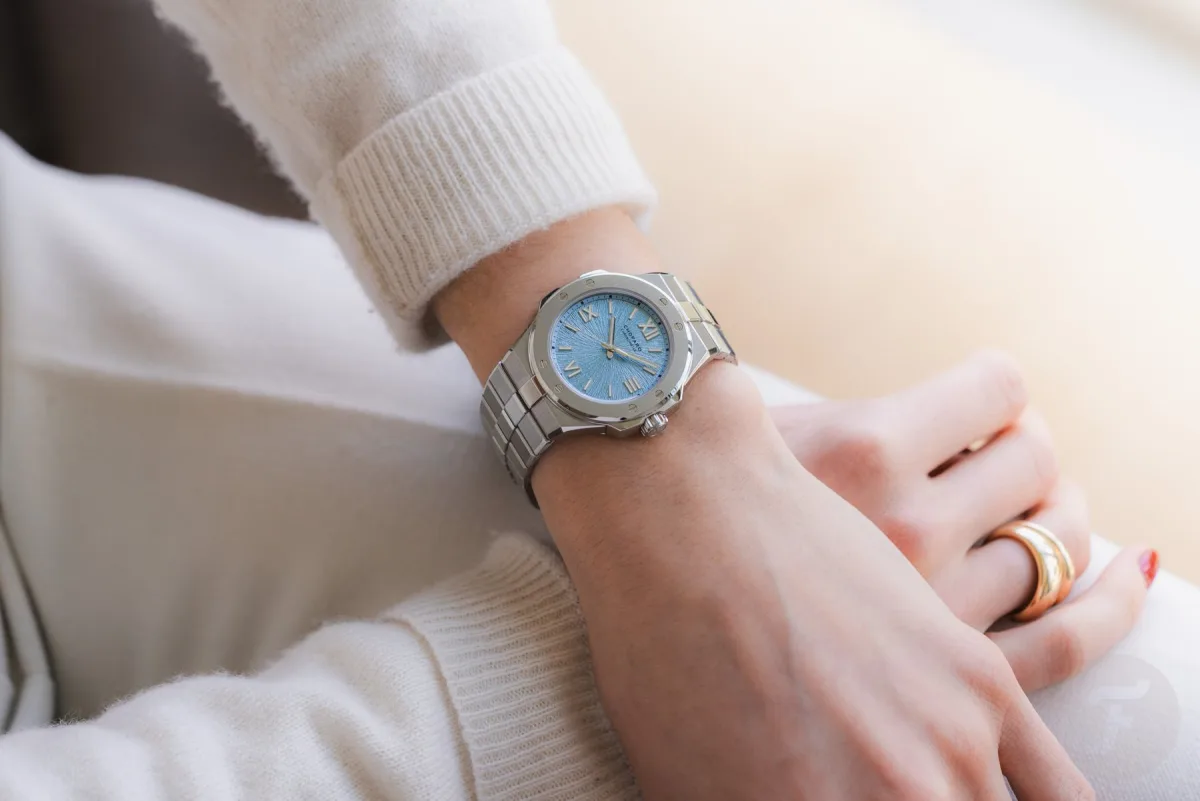 Chopard 09.01-C movement in Alpine Eagle 36