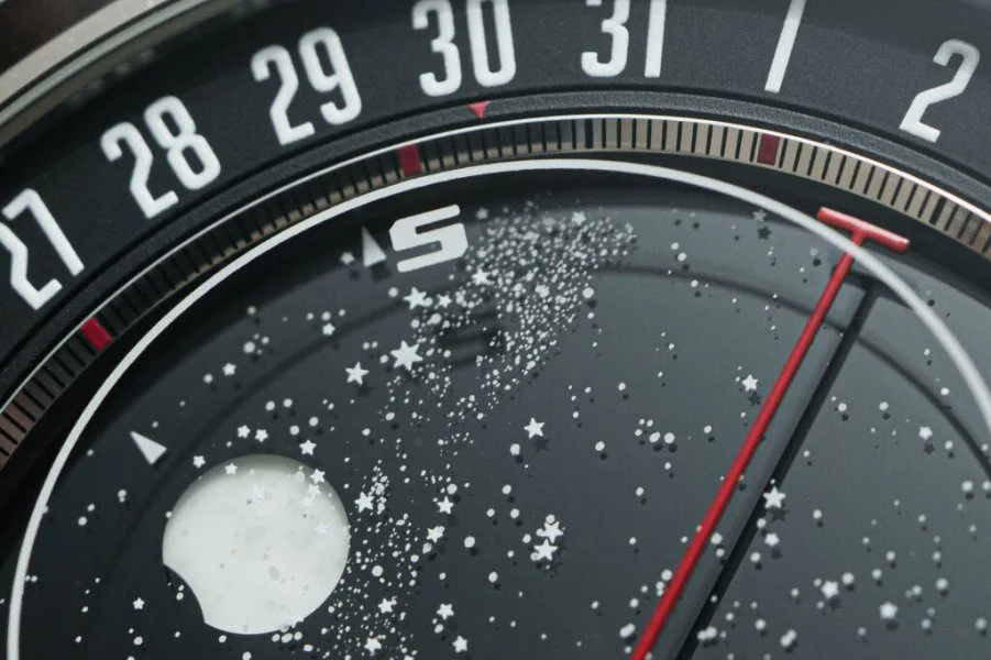 Dial of Patek Philippe 6105G displaying astronomical details