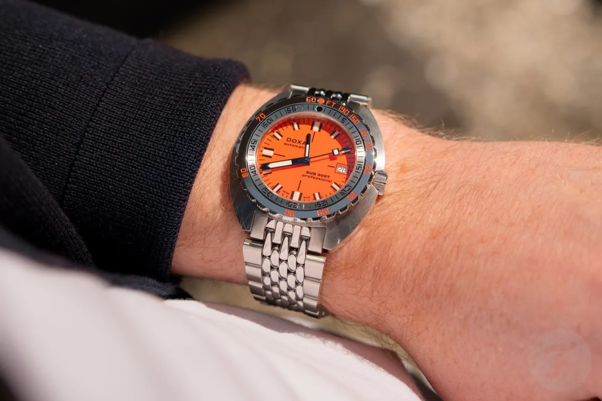 Omega Speedmaster Broad Arrow "Replica" with steel bezel and rubber strap
