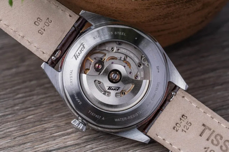 Tissot Visodate Powermatic 80 movement
